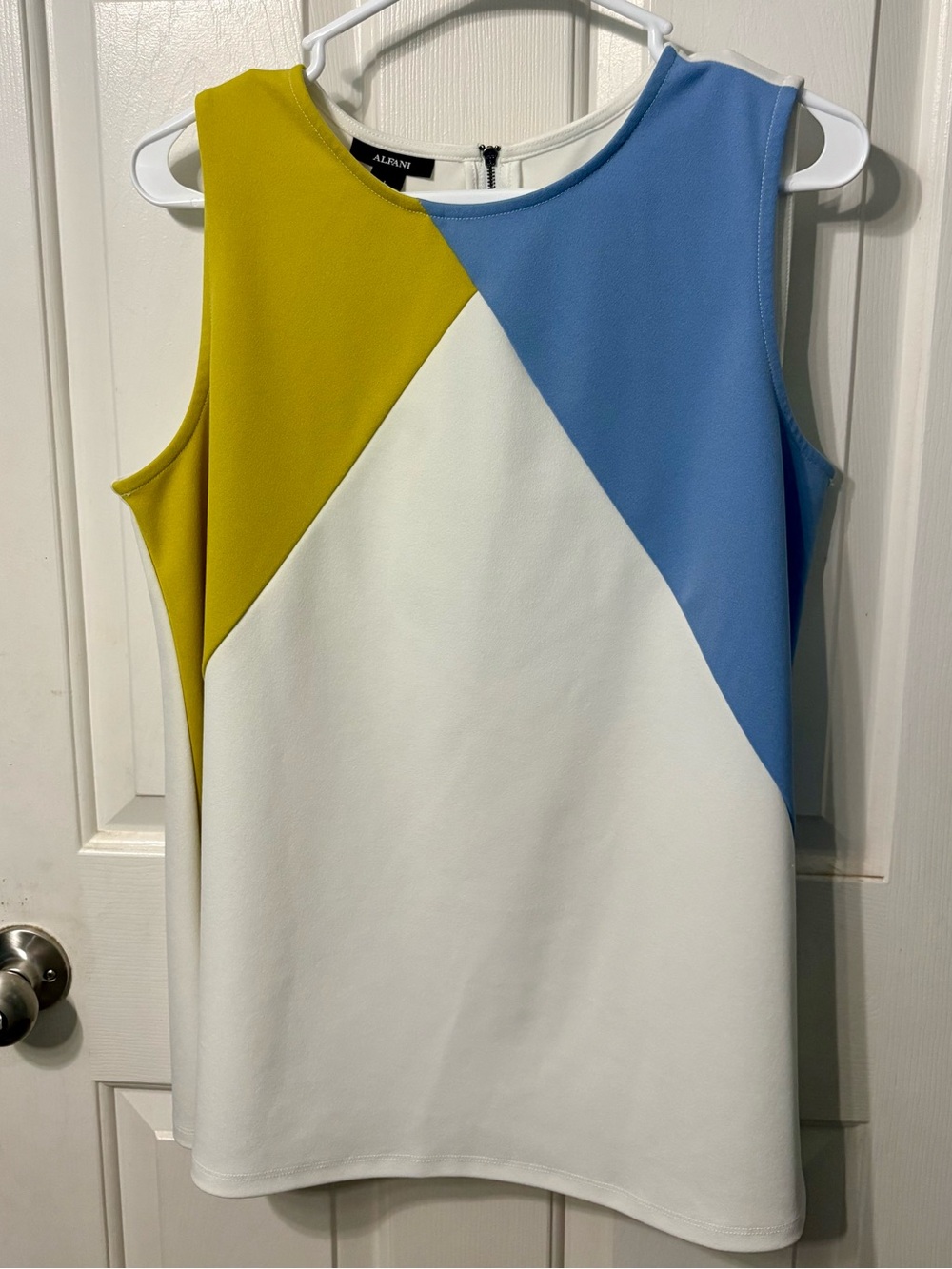 NWOT Alfani White Sleeveless Colorblock Top with Yellow and Light Blue